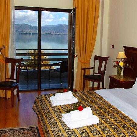 Tsamis Hotel Kastoria Ruang foto
