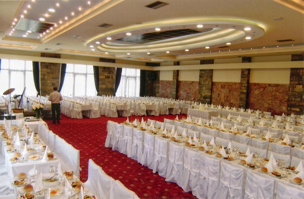 Tsamis Hotel Kastoria Bagian luar foto